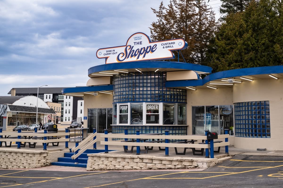 The Shoppe Custard & Grill